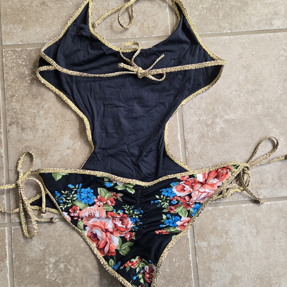 Liliana Montoya Monokini Size S/M - Picture 2 of 2